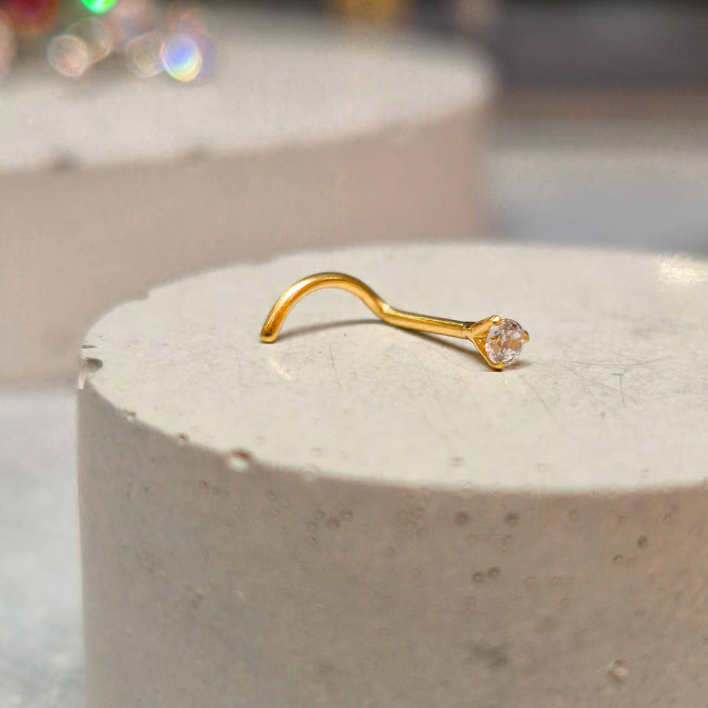 Nose stud 04